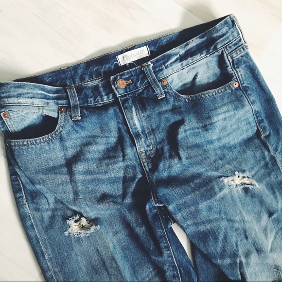 SOLD Madewell “Boyjean” Torn Boyfriend Jeans - Picture 5 of 8